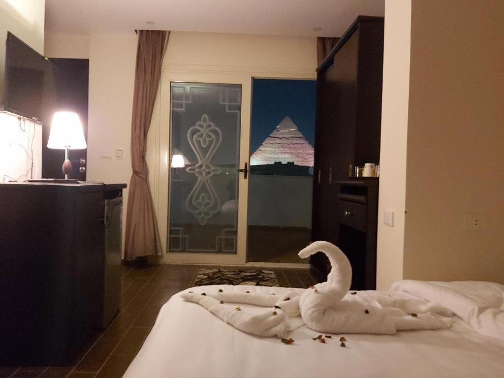 Pyramids Plateau Inn Giza ภายนอก รูปภาพ