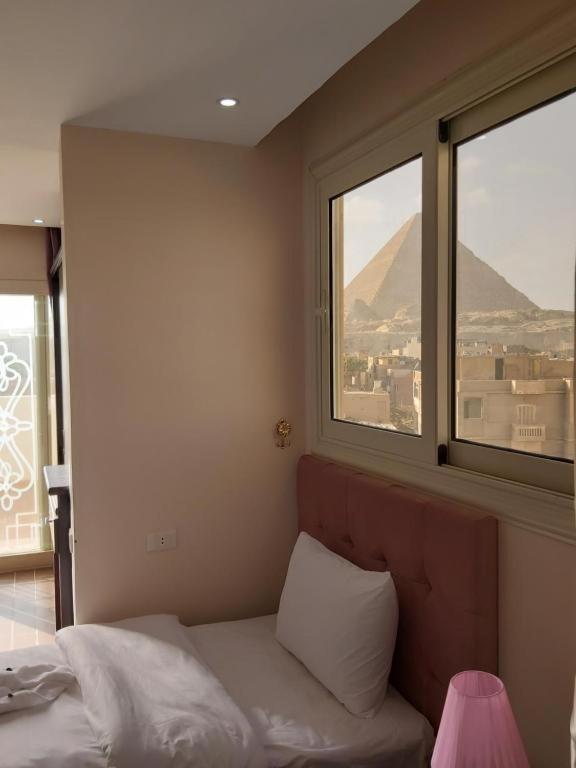 Pyramids Plateau Inn Giza ภายนอก รูปภาพ