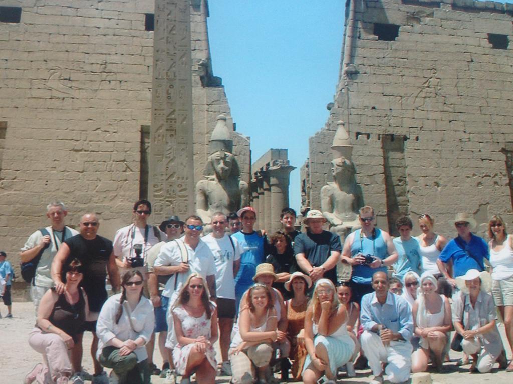 Pyramids Plateau Inn Giza ภายนอก รูปภาพ