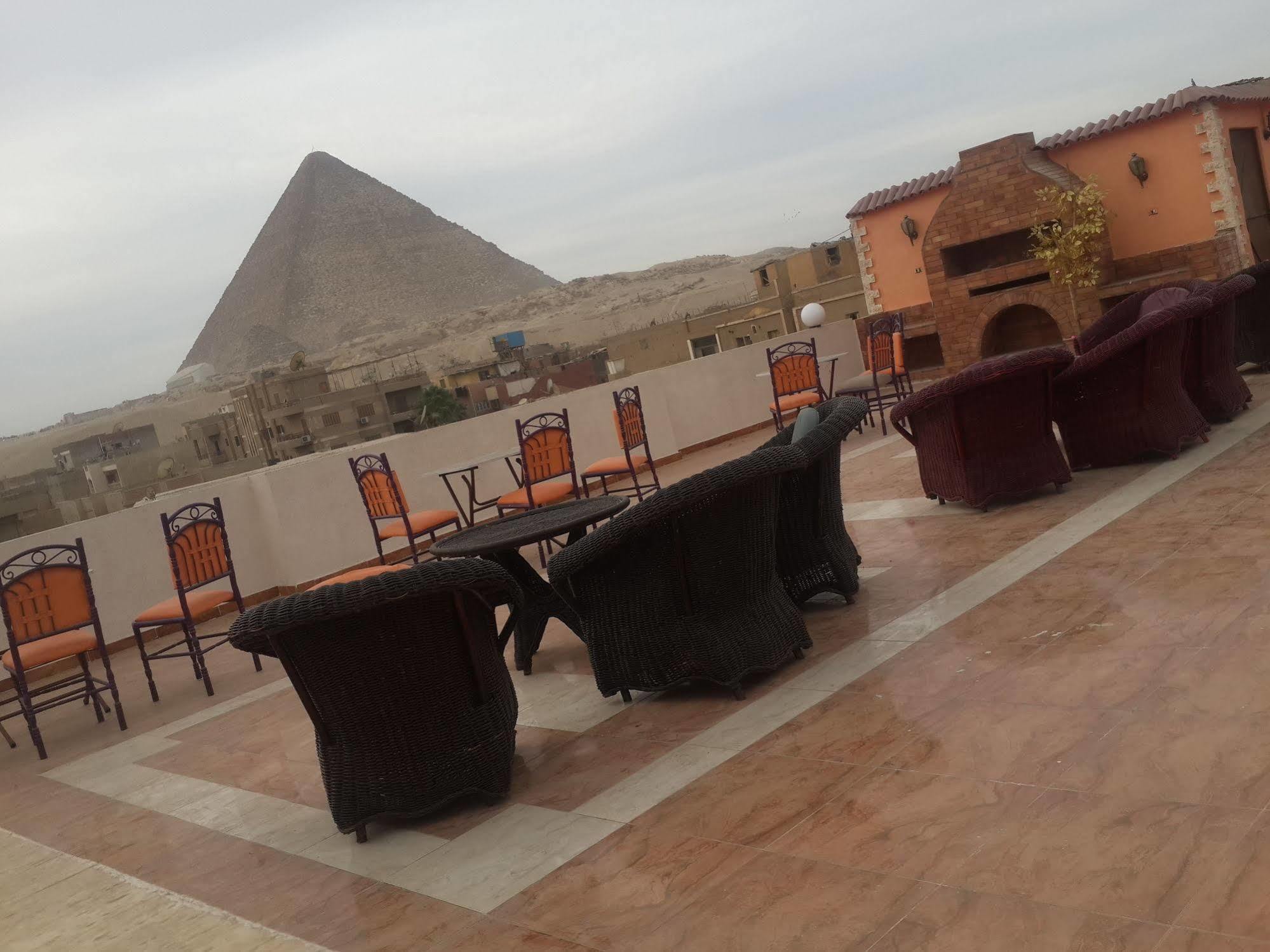 Pyramids Plateau Inn Giza ภายนอก รูปภาพ